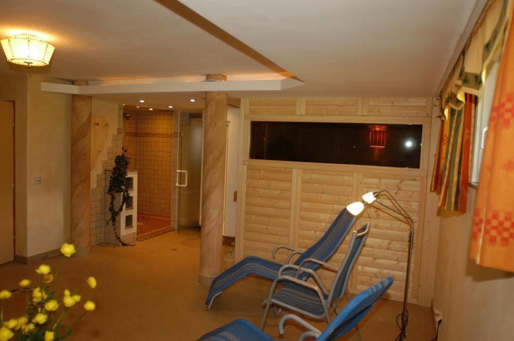 Haus Katharina, Summercard Included Kaprun Exterior foto