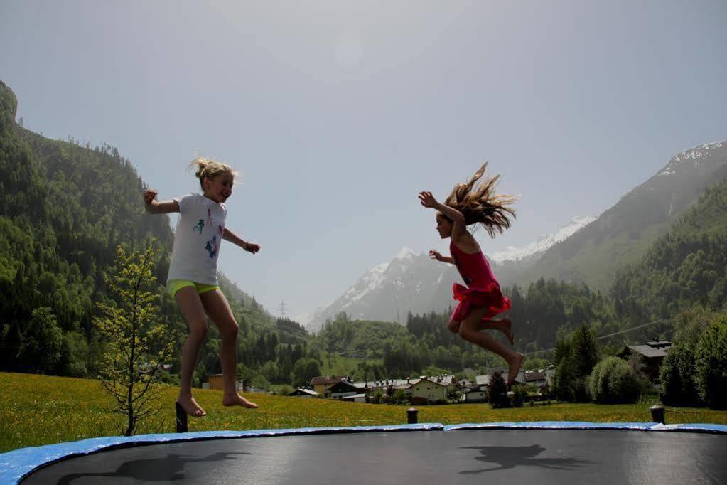 Haus Katharina, Summercard Included Kaprun Exterior foto